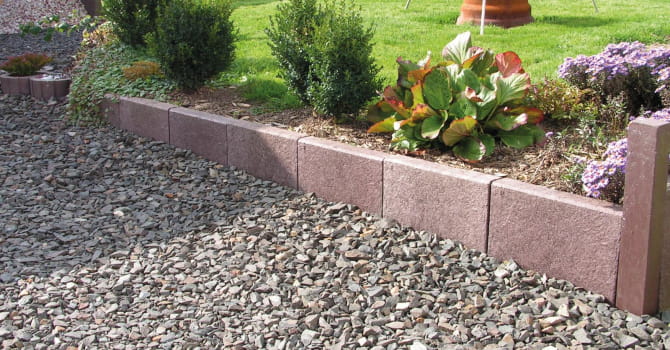 Rundpfosten, Vierkantpfosten, Pfähle, Bretter, Balken, Paddockplatten, Terrassenbeläge